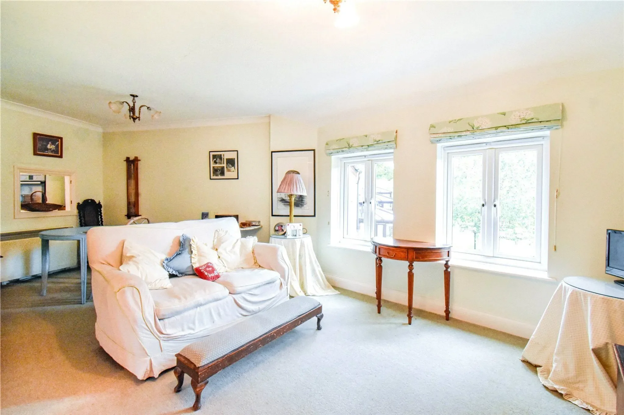 Flat Isles Court in Marlborough