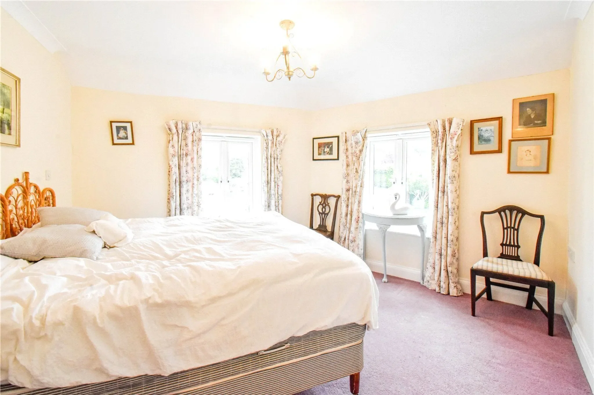 Flat Isles Court in Marlborough
