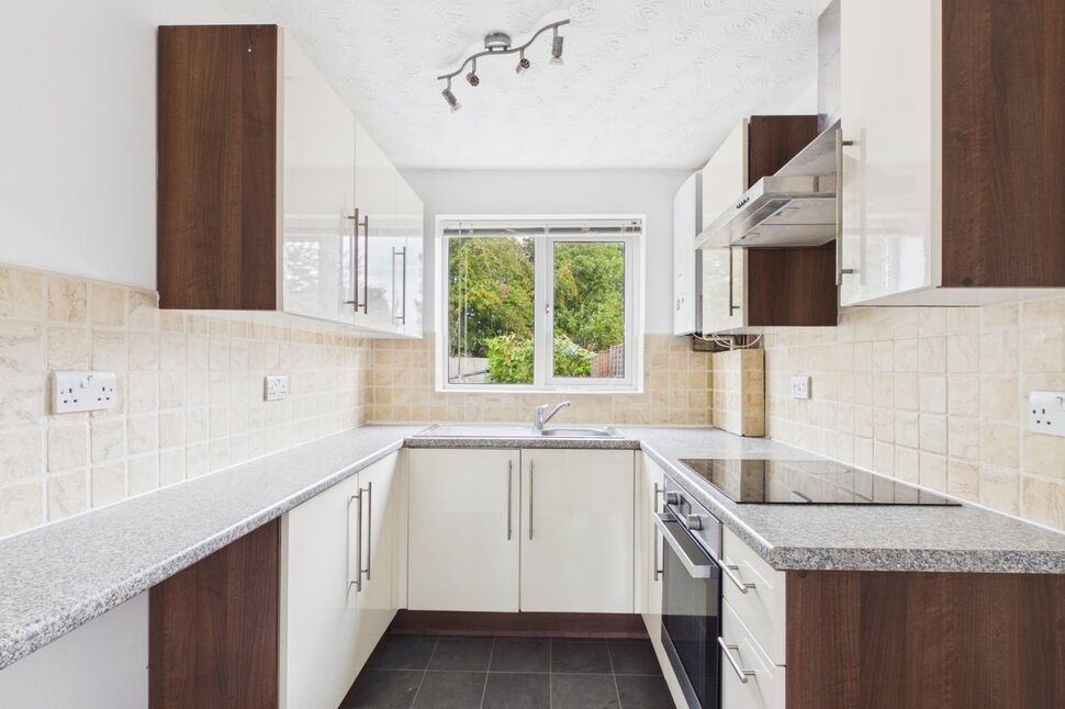 Flat Russell Drive in Malpas Community