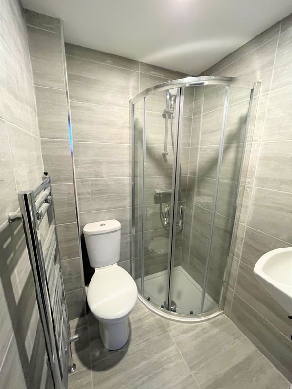 Room Gilstead Road in Greater London