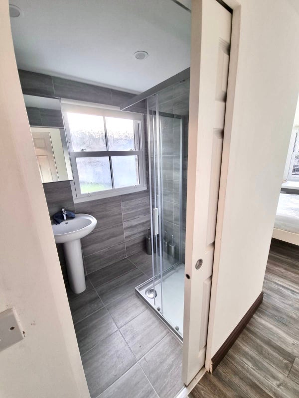 Room Gilstead Road in Greater London