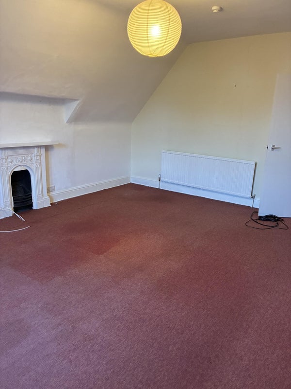 Flat Hurle Crescent in Bristol