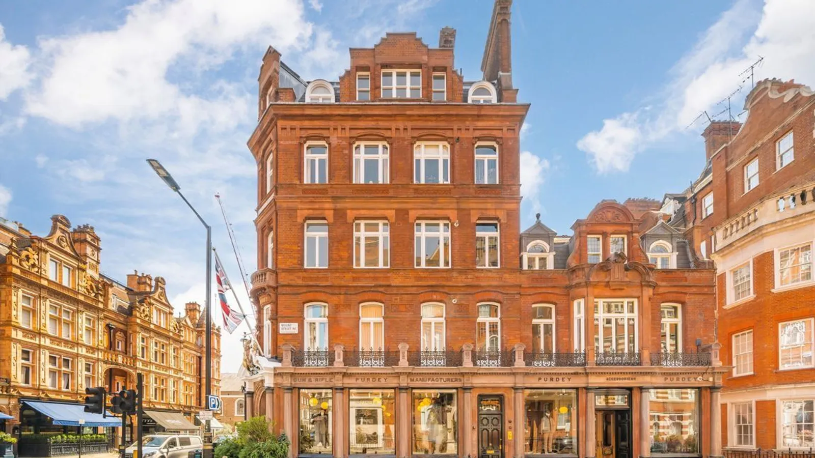 Flat South Audley Street in City of Westminster