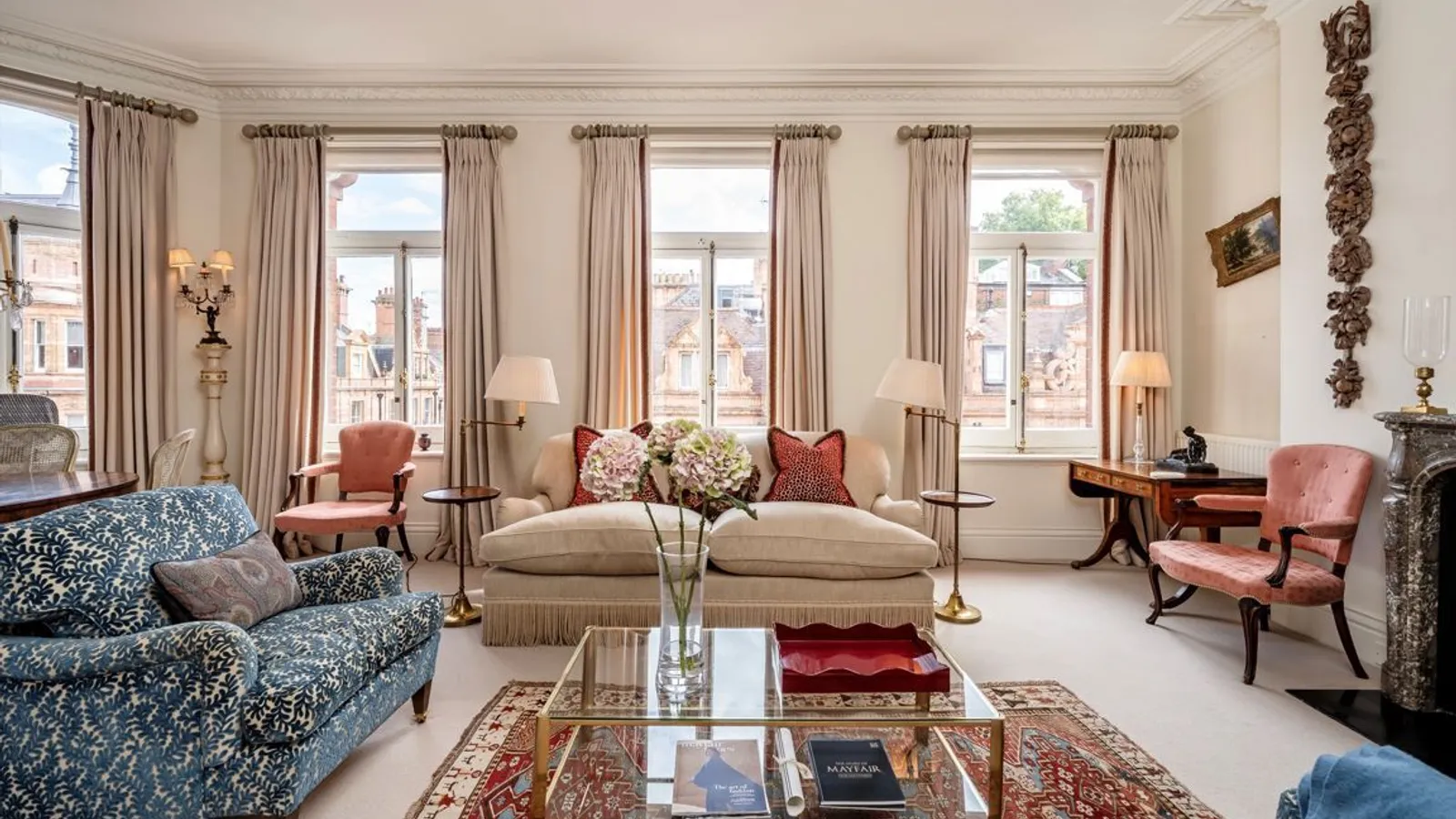 Flat South Audley Street in City of Westminster