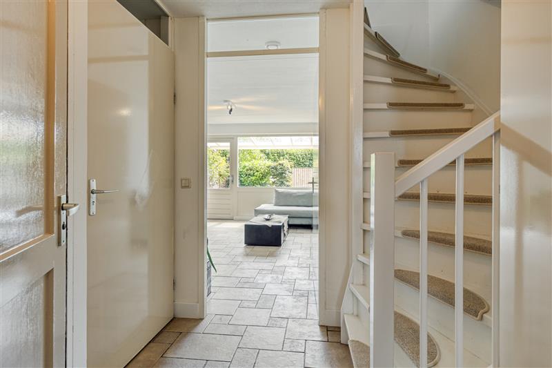 Tussenwoning te koop: Willemijn Posthumustuin 11, Heerhugowaard