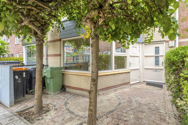 Tussenwoning te koop: Willemijn Posthumustuin 11, Heerhugowaard