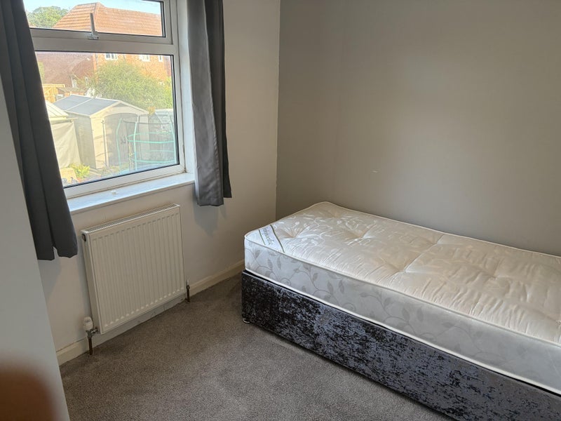 Room Fox and Hounds Lane in Newcastle upon Tyne