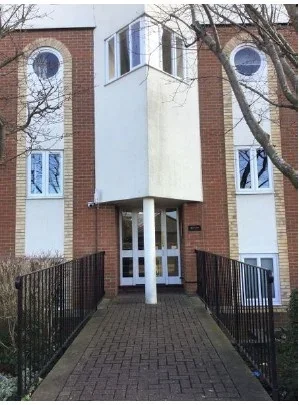 Flat Walsingham Close in Welwyn Hatfield
