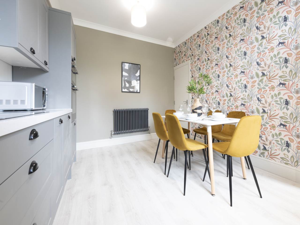 Room Clarence Street in Leeds