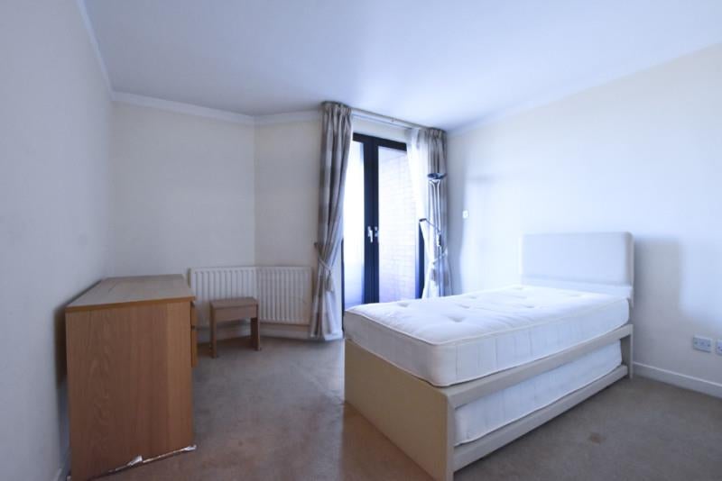 Flat Swiss Terrace in Greater London
