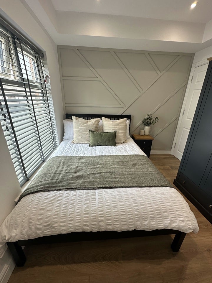 Room High Street in Hinckley and Bosworth
