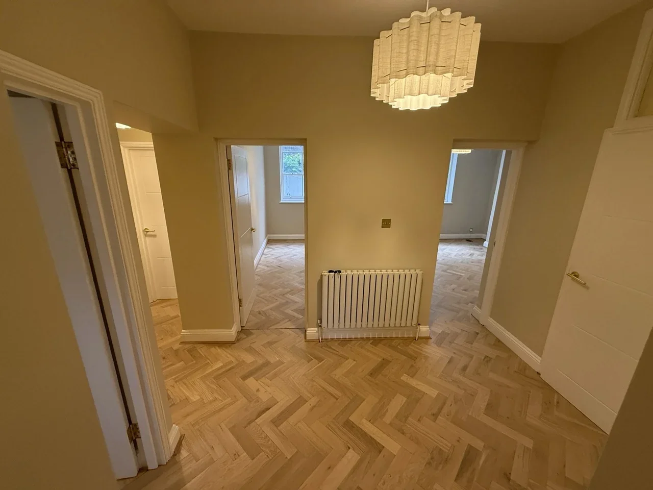 Flat King Edward's Road in Greater London