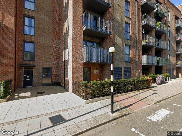 Flat Havelock Road in Greater London
