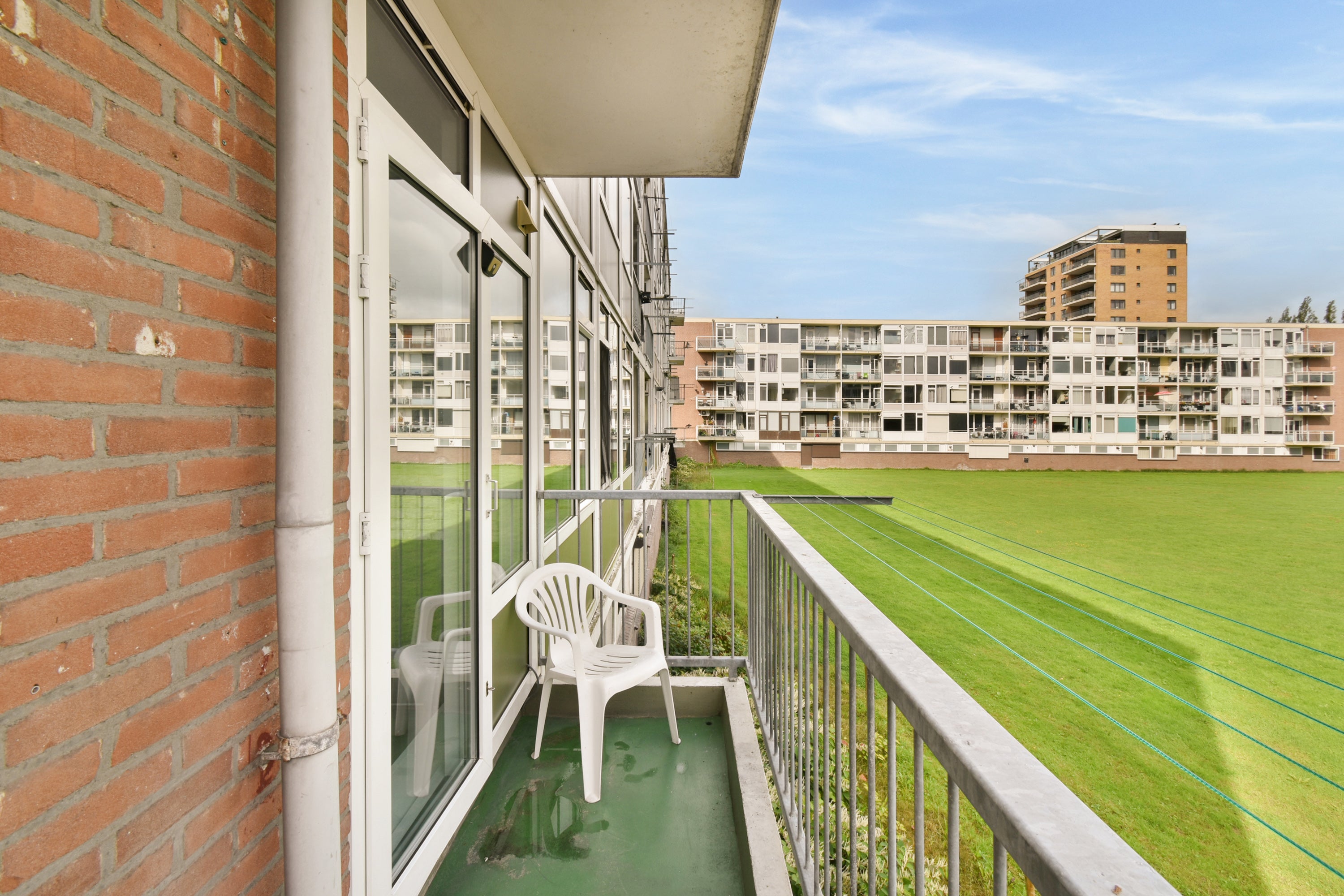 Appartement te koop: Van 't Hoffstraat 2, Vlaardingen