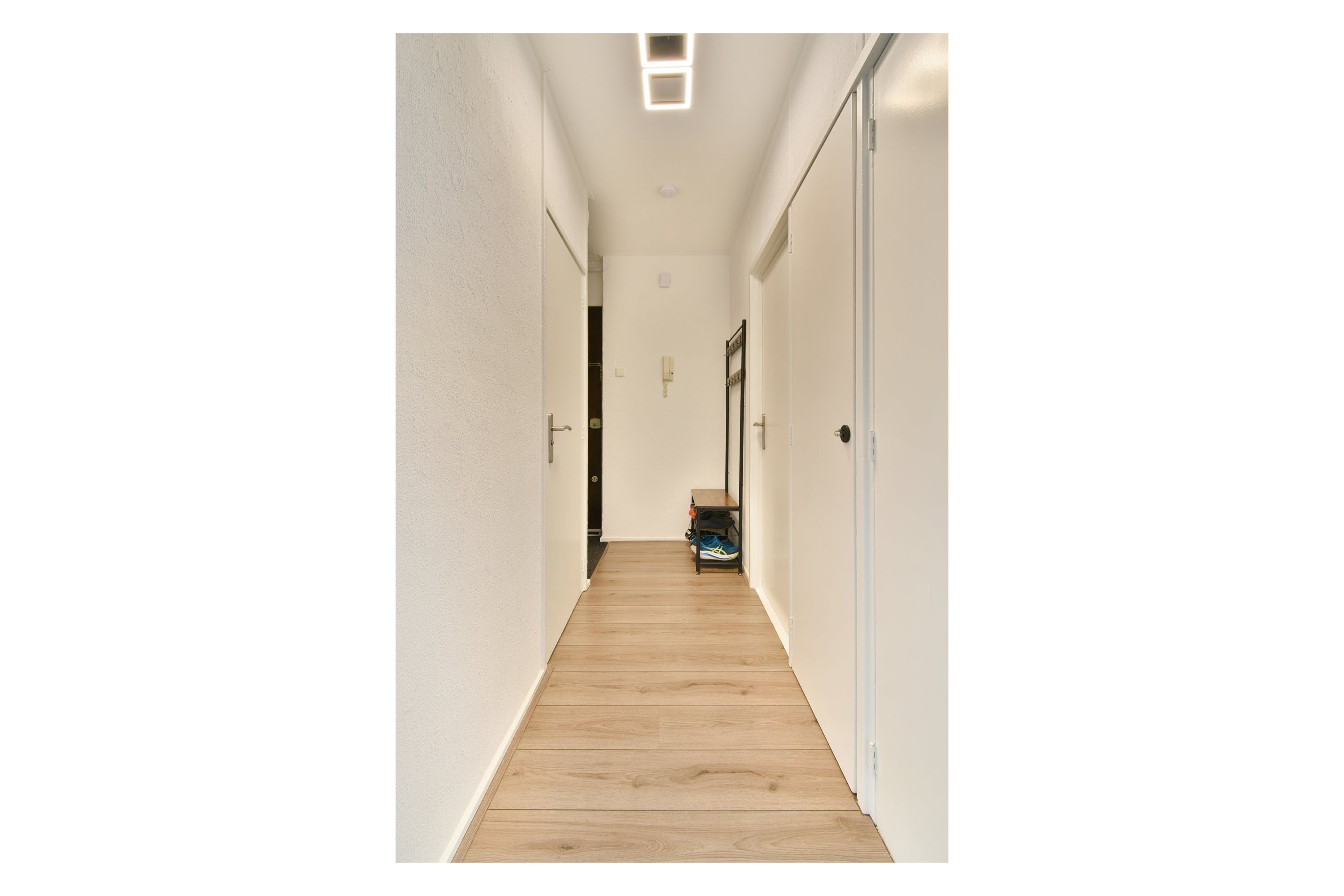 Appartement te koop: Van 't Hoffstraat 2, Vlaardingen