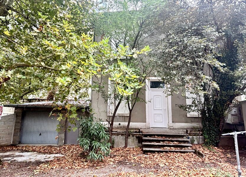 House Rue Georges Courteline in Villeurbanne