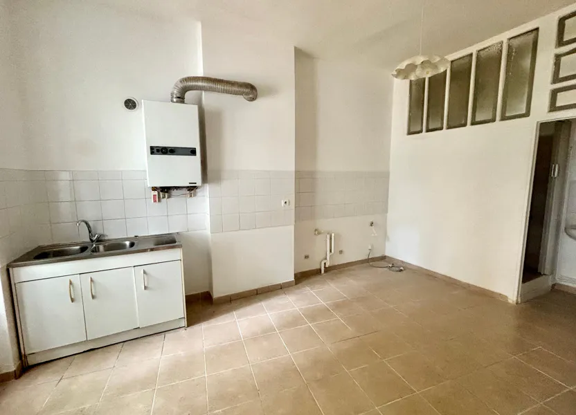 House Rue Georges Courteline in Villeurbanne