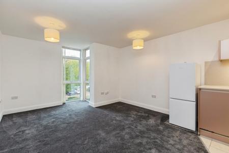 Flat Kerr Place in Aylesbury