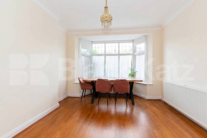 House Iverson Road in Greater London
