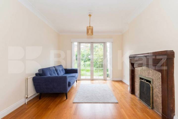 House Iverson Road in Greater London