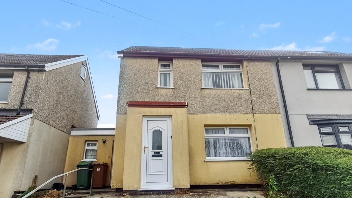 House Heol y Bryn in Bargoed