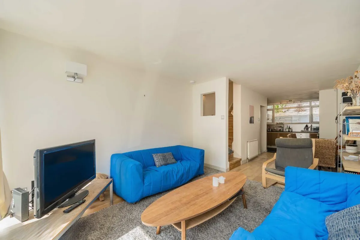 House Ruston Mews in Greater London