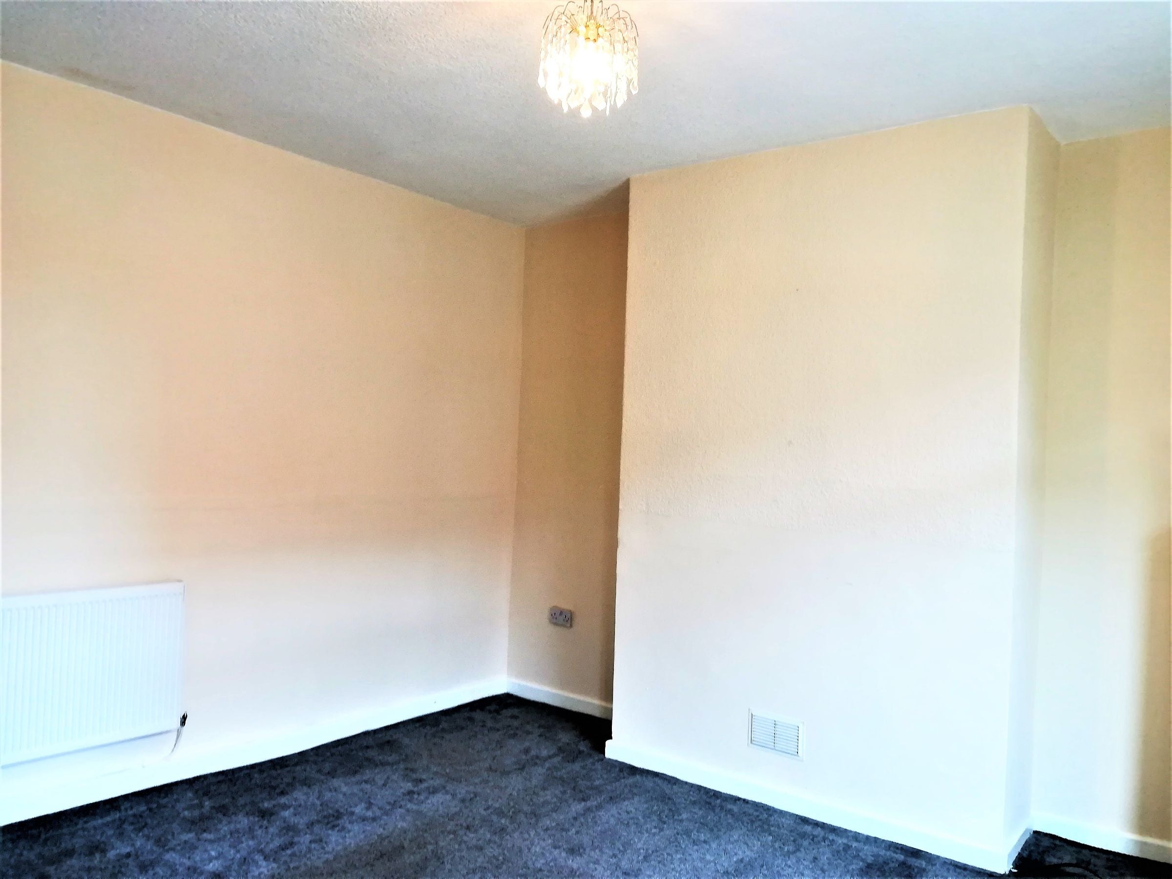 Flat Manchester Road in Tyldesley