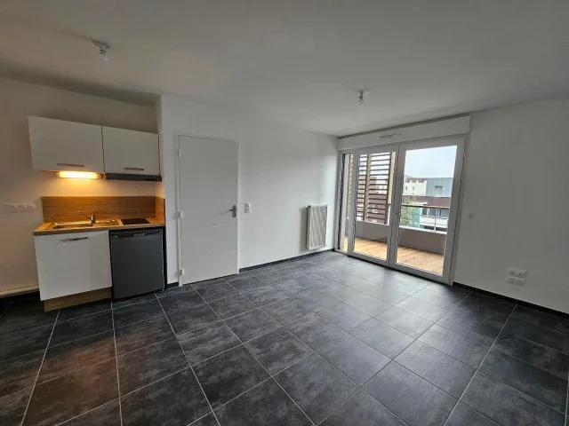 Flat Rue Robert Surcouf in Angers