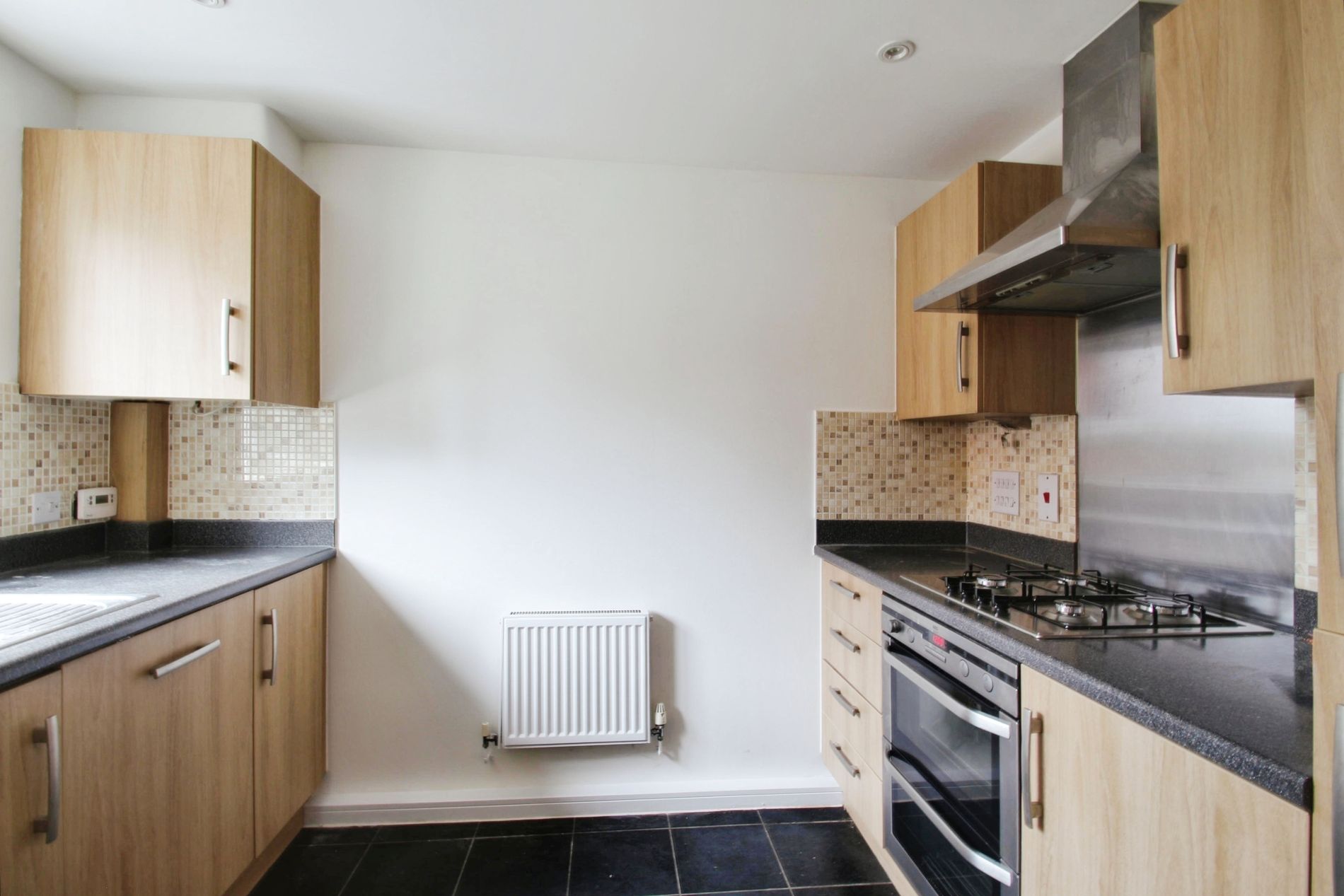 House Wraysbury Drive in Greater London
