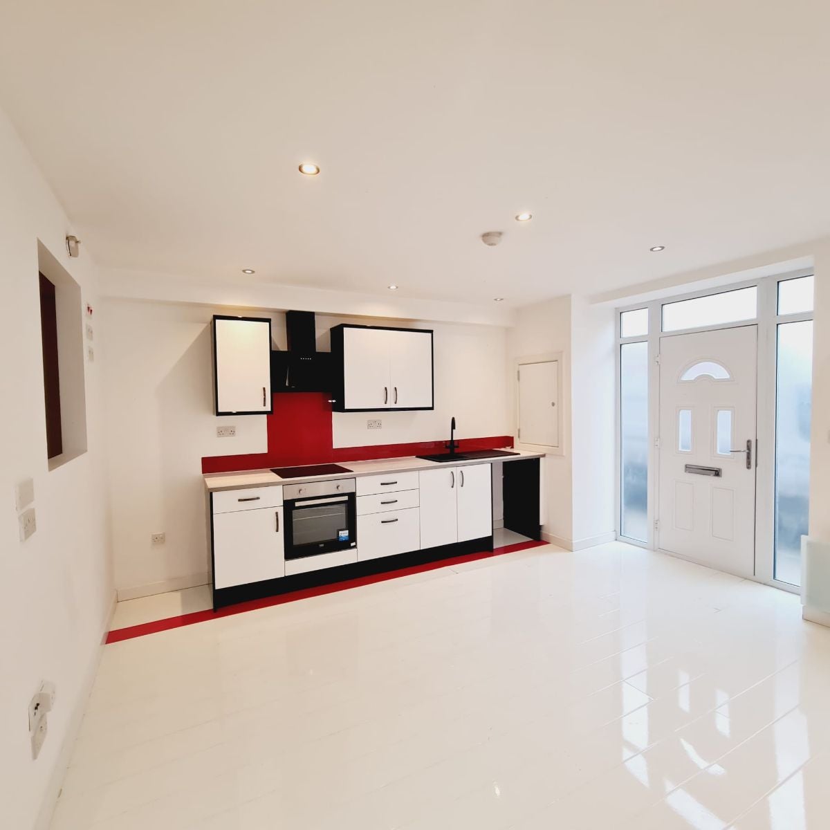 Flat Castilian Terrace in Northampton