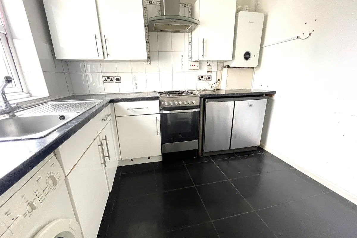 Flat Horseshoe Lane in Watford