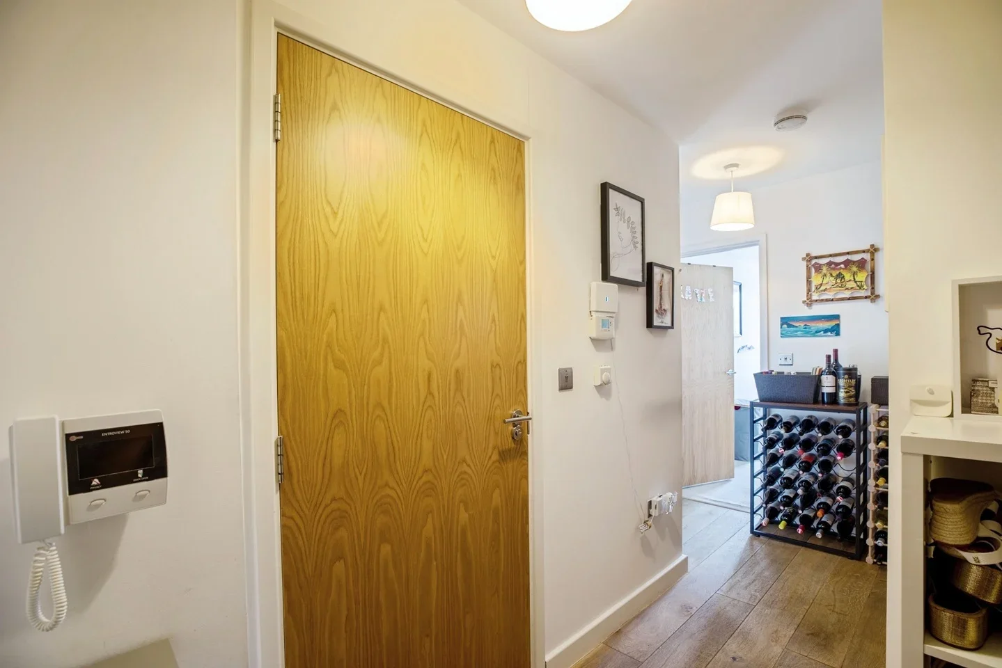 Flat Pelton Road in Greater London
