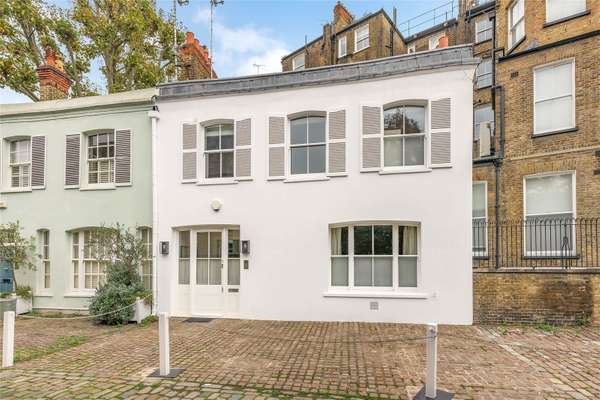 House Lennox Gardens in Greater London