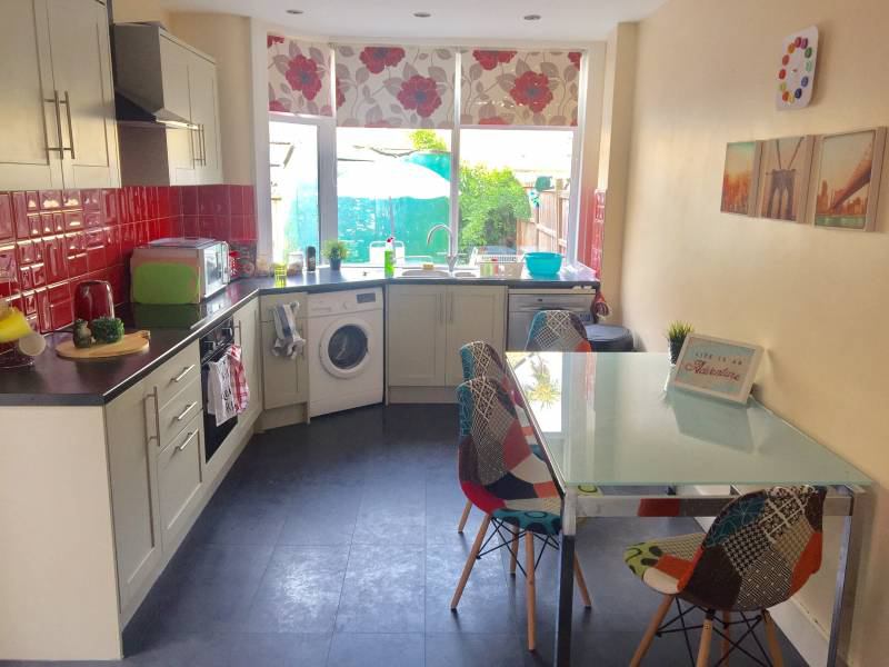 Room Rathfern Road in Greater London