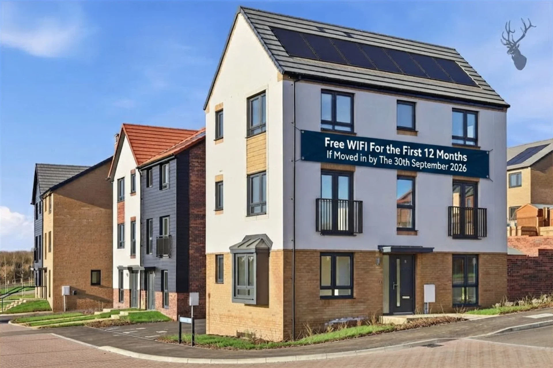 Flat Court Yard in Greater London