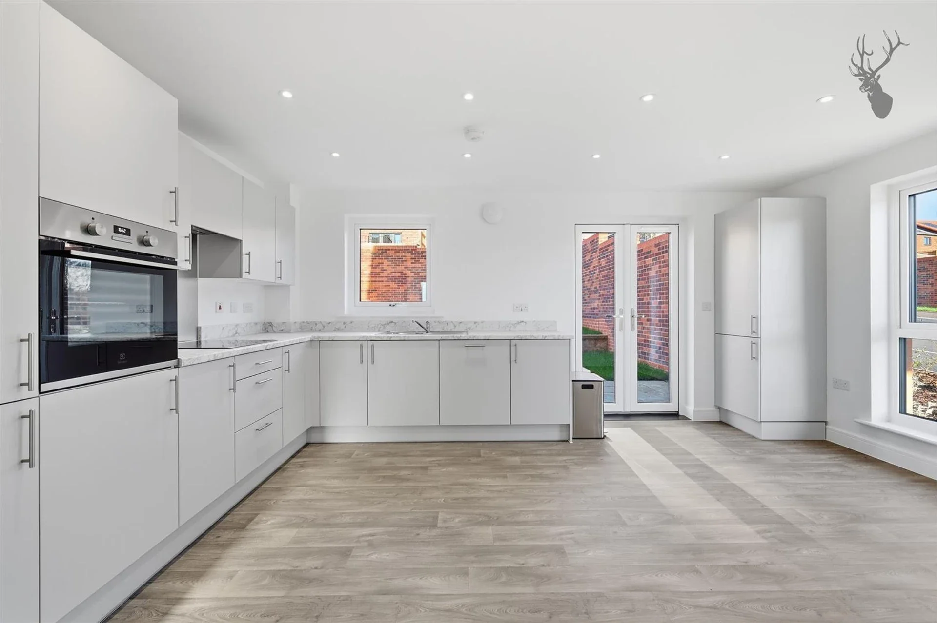 Flat Court Yard in Greater London