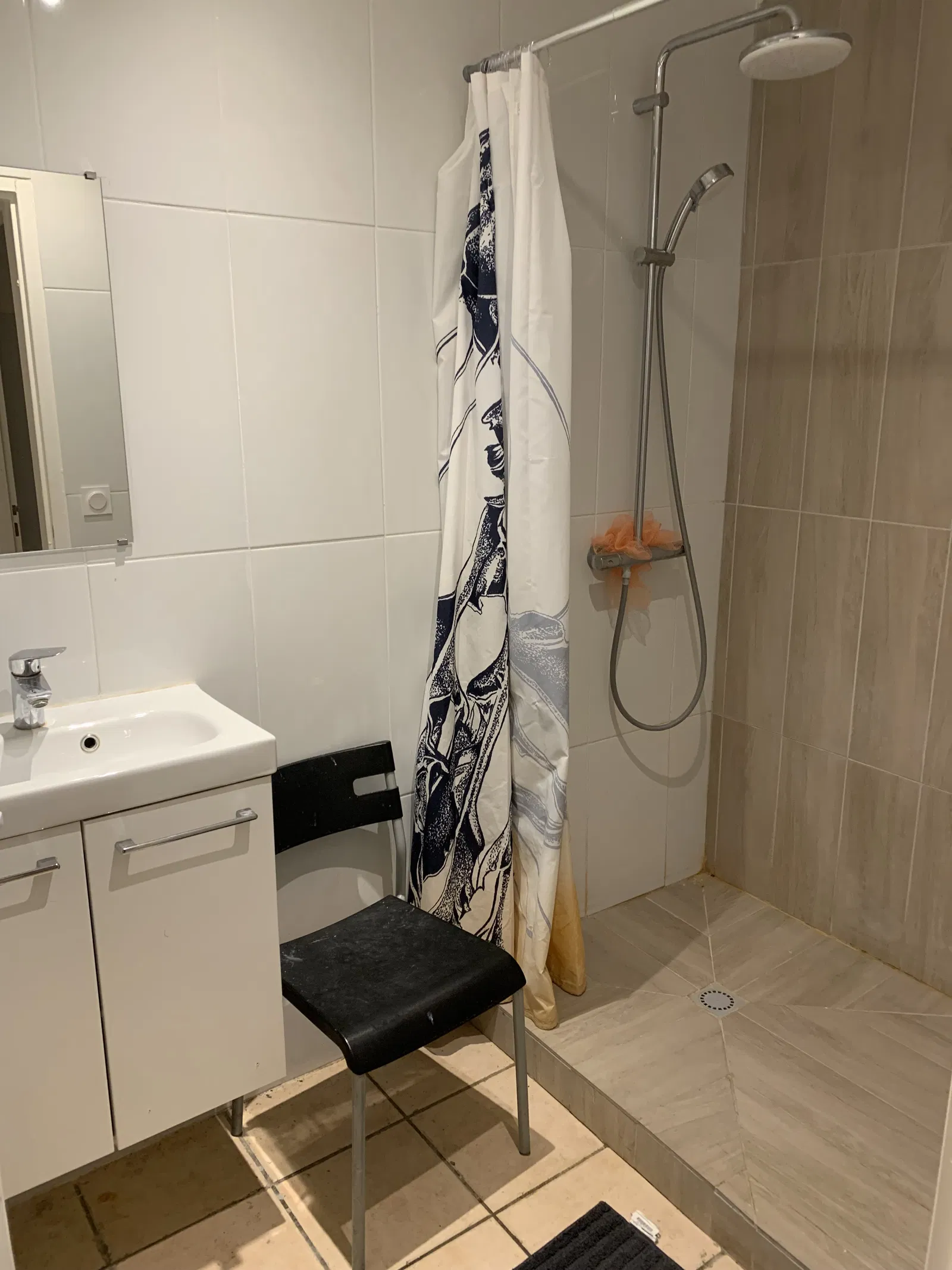 Room Rue Agnès d'Aragon in Montpellier