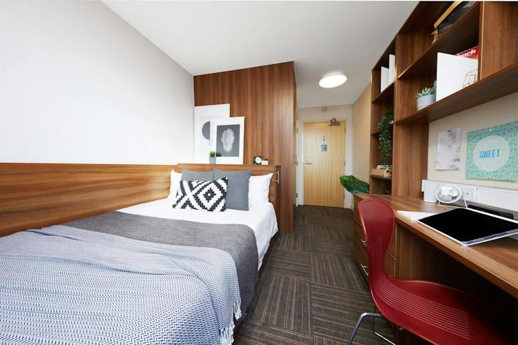 Room Bagot Street in Birmingham