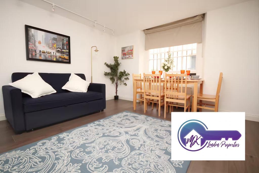 Flat Hugh Street in City of Westminster