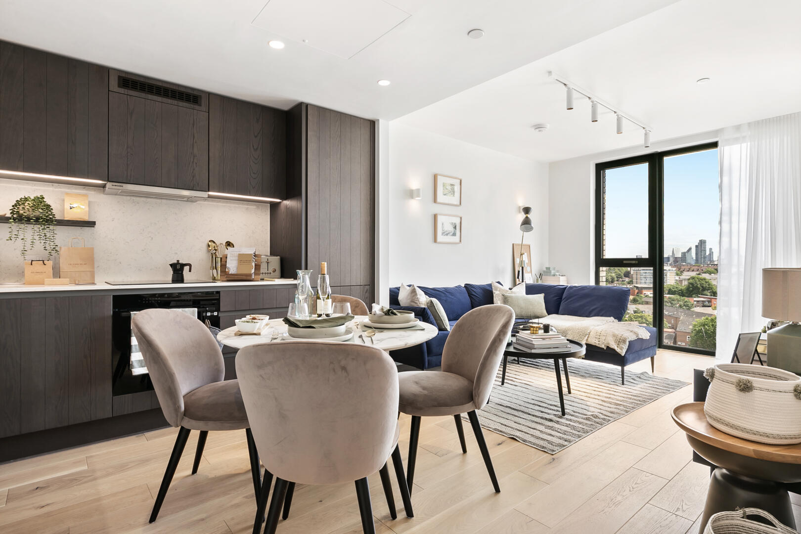 Flat York Way in Greater London