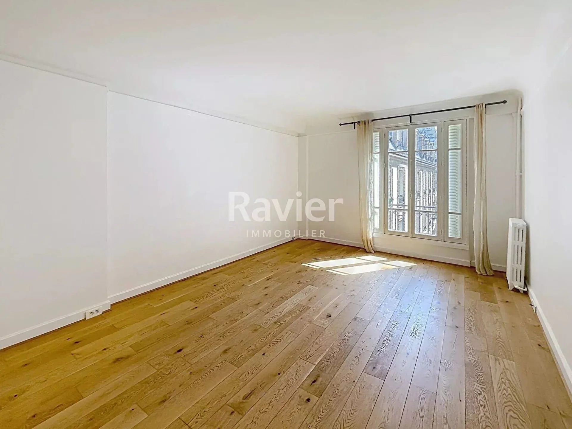 Appartement Rue Robert Le Coin à Paris