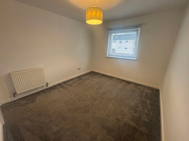 Flat Drumlaken Street in Glasgow