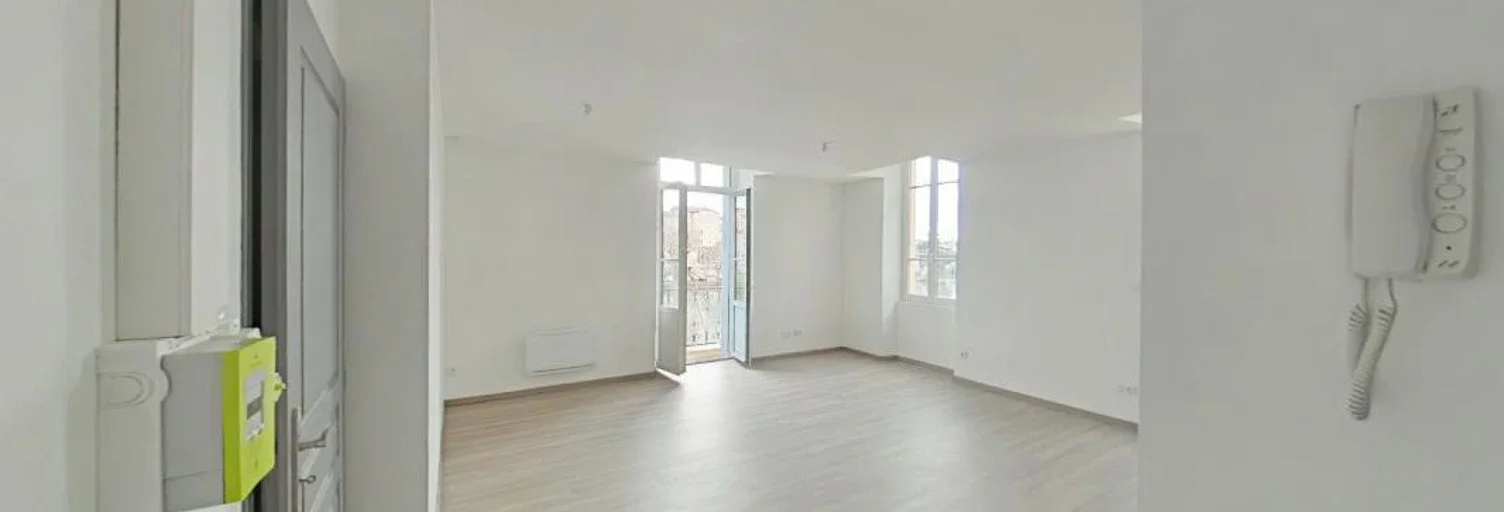 Flat Rue Merlin in Romans-sur-Isère