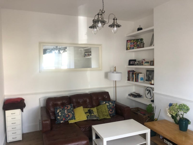 Room Woodriffe Road in Greater London