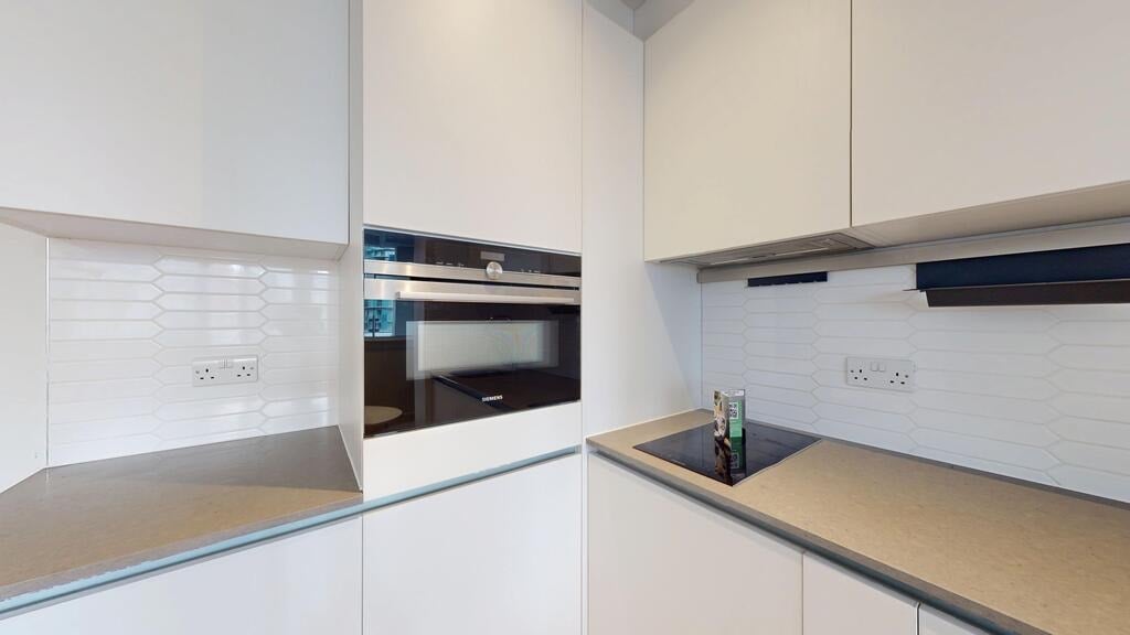 Flat Humphry Repton Lane in Greater London
