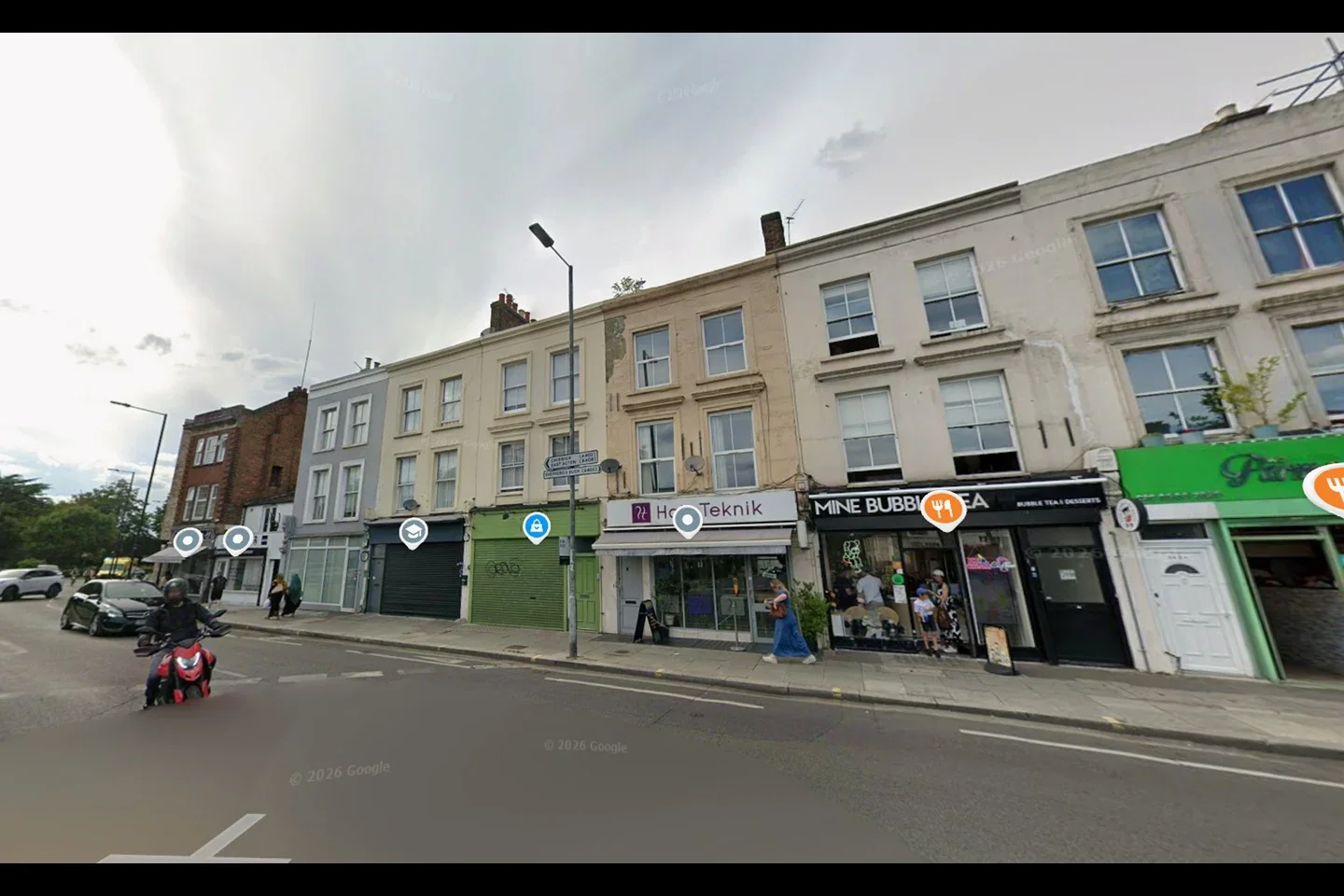 Flat Goldhawk Road in Greater London
