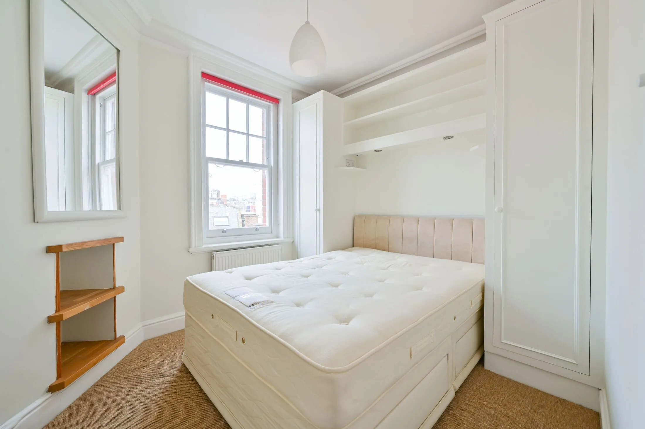 Flat Hinde Street in City of Westminster