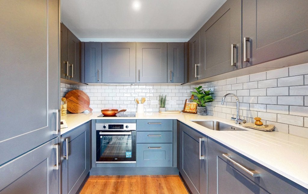 Flat Queen Street in Maidenhead