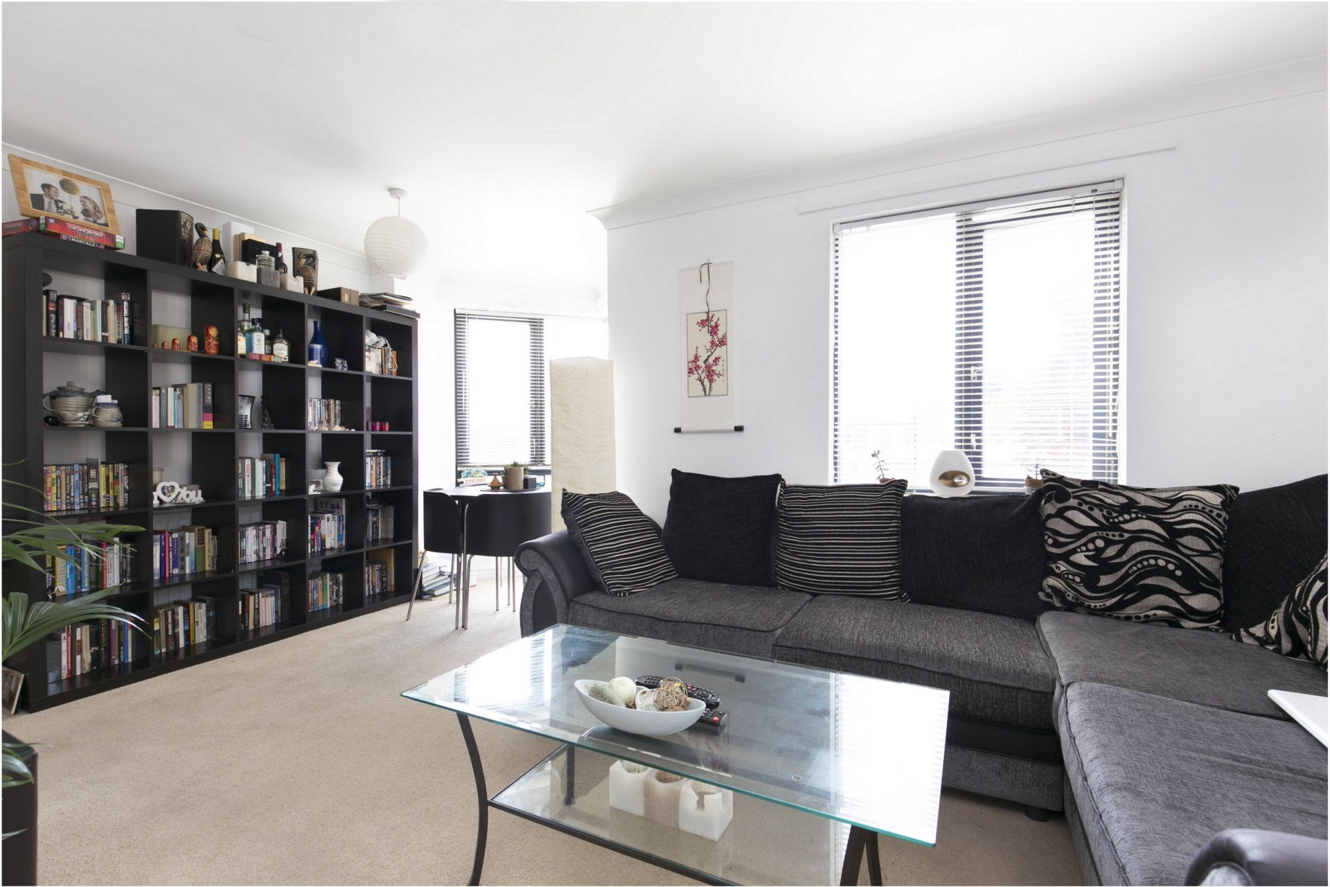Flat Monteagle Way in Greater London