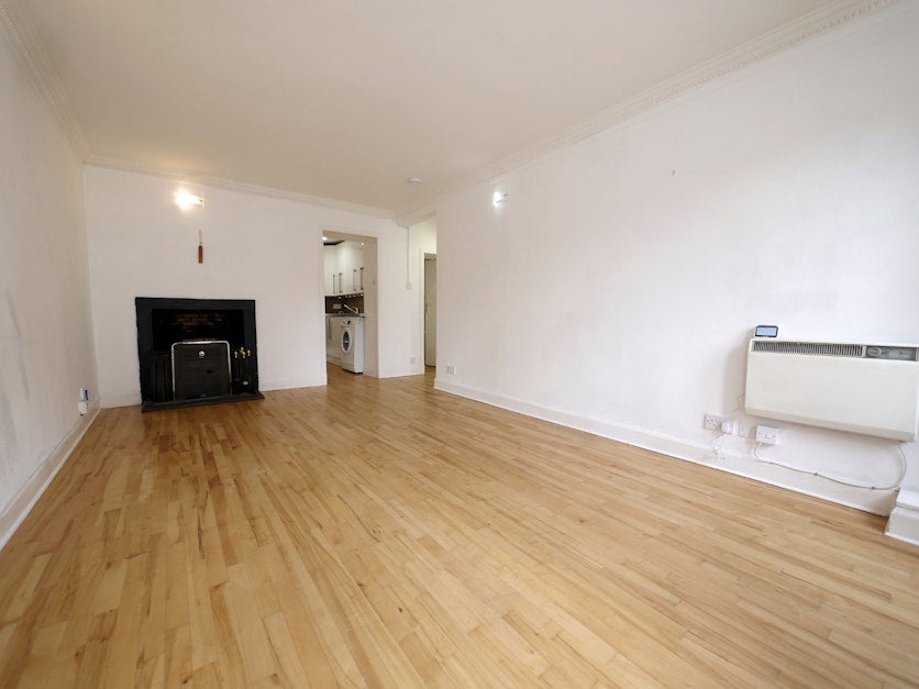 Flat Henderson Row in City of Edinburgh